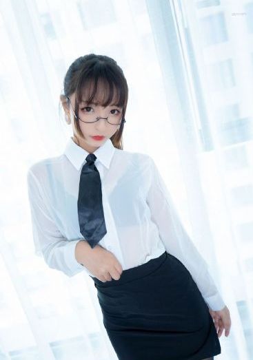 三角窗外是黑夜 动漫_字幕高清版在线观看