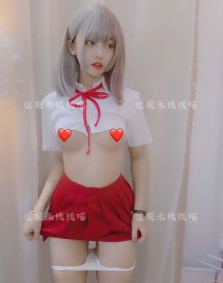 两男一女一前一后3p_国产剧在线观看视频