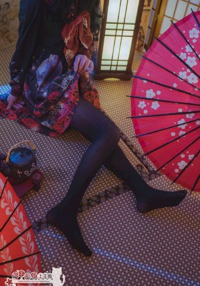 年轻漂亮的母亲_DVD高清迅雷在线观看