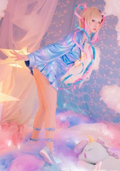 正在播放国外破女大片第八部_720高清视频播放
