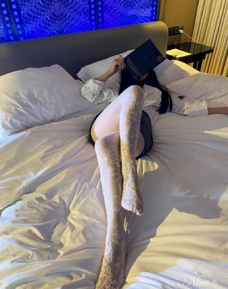 年轻的护士在线播放_DVD高清在线
