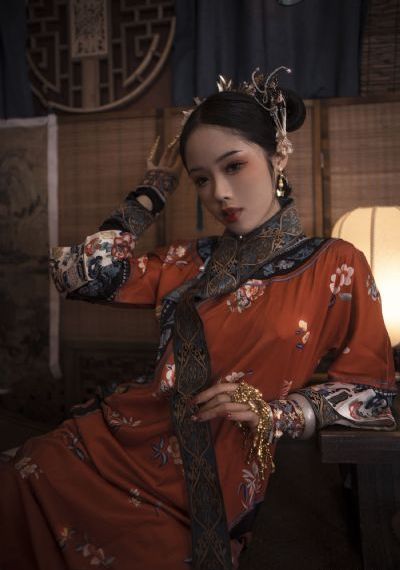 韩国电影女秘书_720超清免费观看