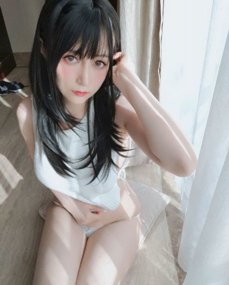 午夜影院美女_BD英语免费观看最新