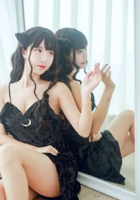 丰满年轻的继母8_4KHD在线观看